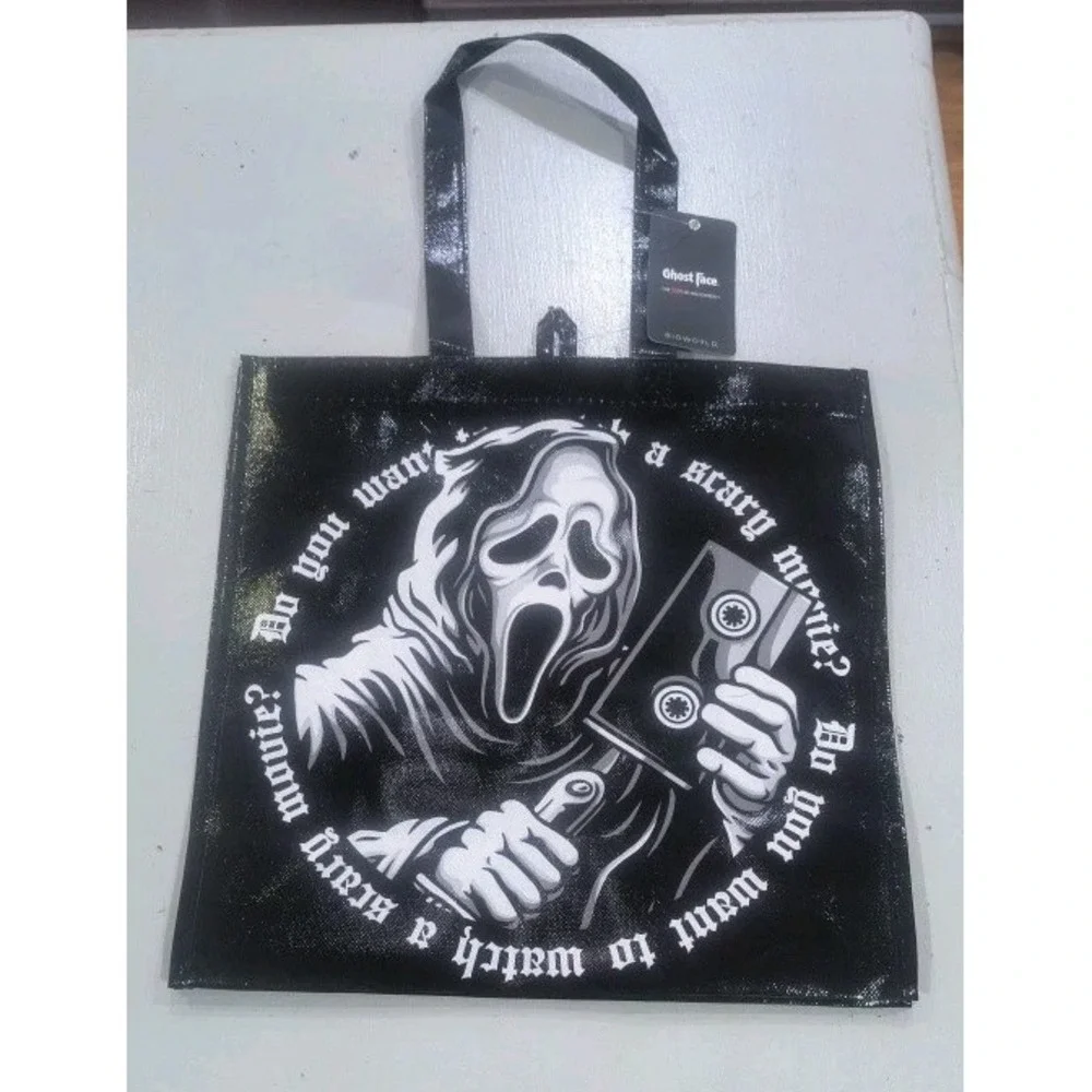 Ghostface Tote Bag Halloween Scream Bioworld Horror Cassette Movie Goth NWT